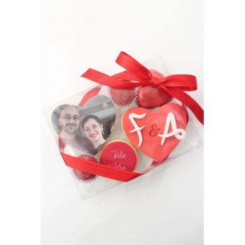 SCATOLA BISCOTTI PERSONALIZZATA Sweet Box – Il Regalo...